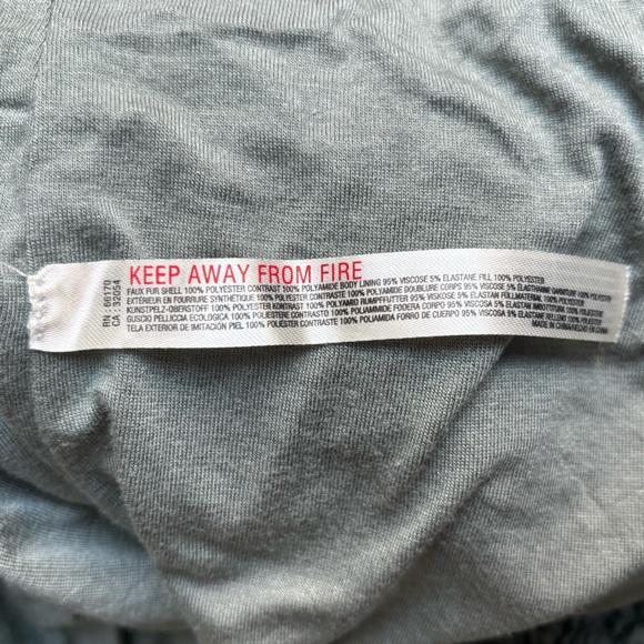 FP Movement Cropped Sherpa Quarter-Zip Pullover - Picture 11 of 12